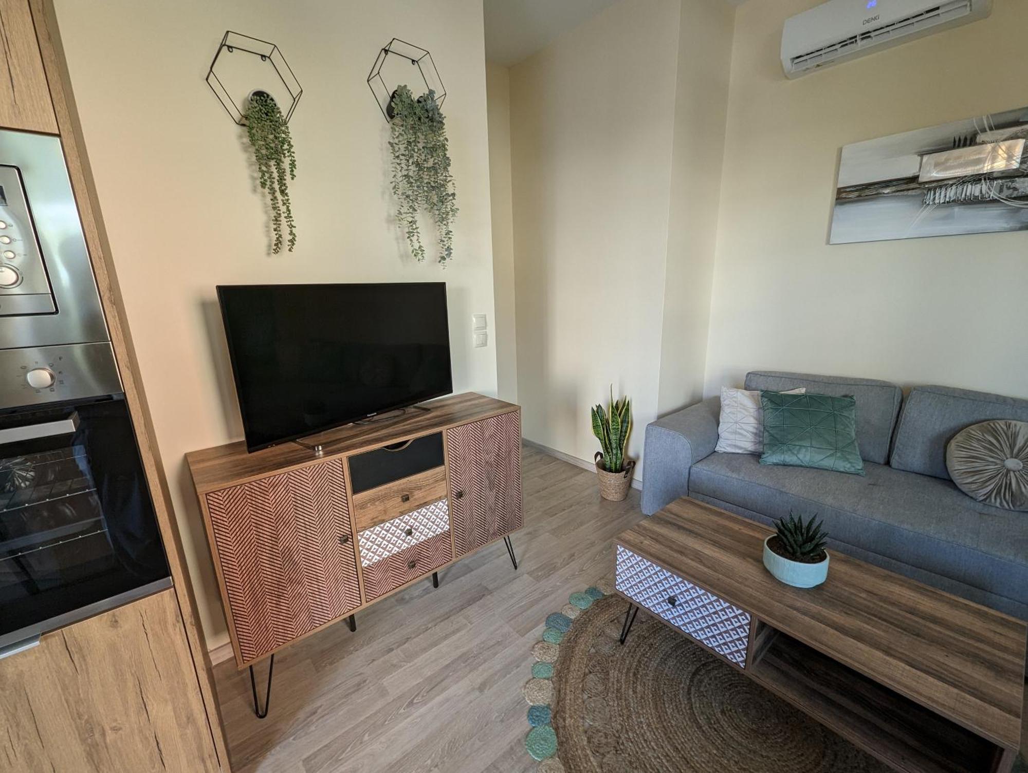 Modern Mint Sunny House Near The Airport Apartment Spata  Bagian luar foto